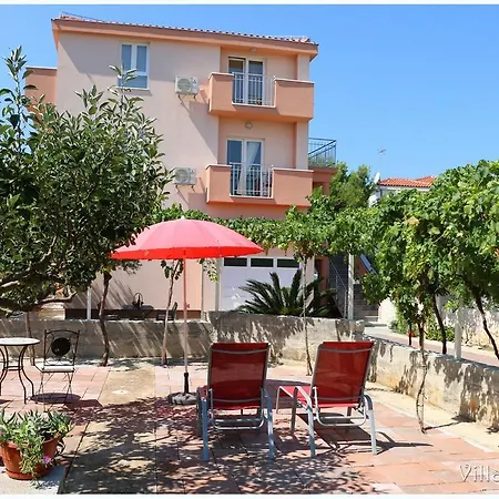 Villa Palas Apartments *